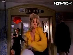 Geraldine Sherman in There's a Girl in My Soup (1970) 2