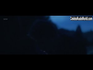 Gabriela Marcinkova in Duverny nepritel (2018) 1