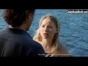 Frida Hallgren in Sa som i himmelen (2004) 6