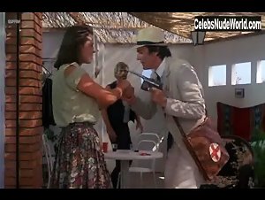 Francoise Michaud in La machine a decoudre (1986) 7