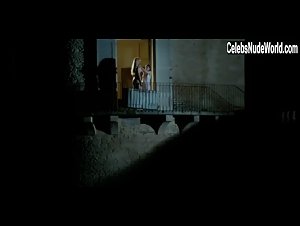 Francoise Blanchard in La morte vivante (1982) 15