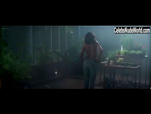 Florence Foresti in De plus belle (2017) 6
