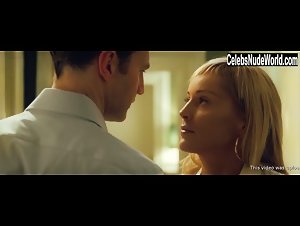 Flora Montgomery in Basic Instinct 2 (2006) 3