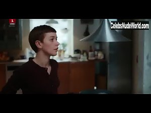 Fanny Louise Bernth in Herrens veje (series) (2017) 10