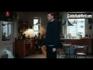Fanny Louise Bernth in Herrens veje (series) (2017) 6