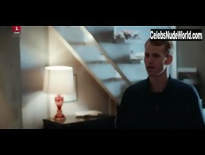 Fanny Louise Bernth in Herrens veje (series) (2017) 7