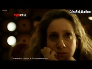Fabiana Gugli in Motel (series) (2014) 3