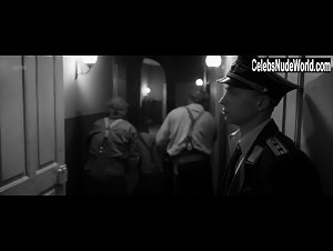 Eugenie Anselin in Der Hauptmann (2017) 2
