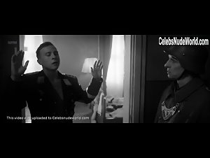 Eugenie Anselin in Der Hauptmann (2017) 20
