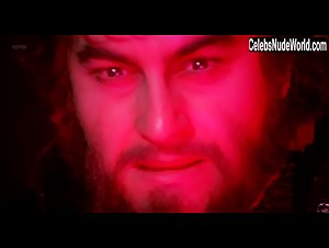 Emma Cohen in El espanto surge de la tumba (1973) 16