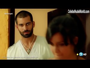Eloina Marcos in El Principe (series) (2014) 20