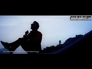 Ella Kweku in With a Kiss I Die (2018) 5