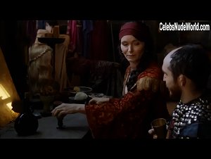 Eline Powell in Game of Thrones (series) (2011) 18