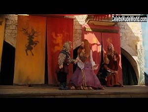 Eline Powell in Game of Thrones (series) (2011) 2