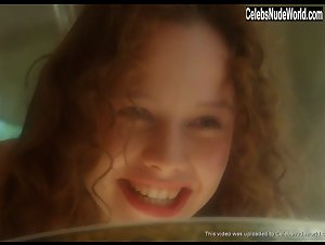 Elena Korikova in Baryshnya-krestyanka (1995) 11