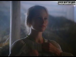 Elena Korikova in Baryshnya-krestyanka (1995) 16