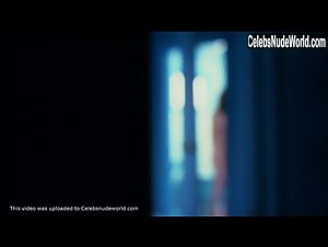 Ele Keats nude,side boobs scene in Eros (2004) 4