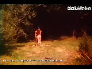 Edit Frajt nude, boobs scene in Requiem (1982) 7