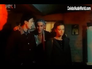 Ecija Ojdanic in Isprani (1995) 3