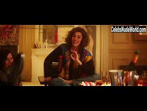 Doria Tillier in Monsieur et Madame Adelman (2017) 2