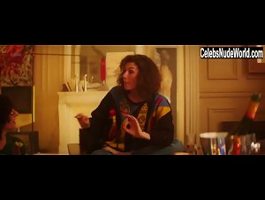 Doria Tillier in Monsieur et Madame Adelman (2017) 3