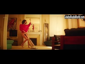Doria Tillier in Monsieur et Madame Adelman (2017) 6