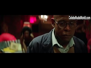 Dominique Roxanne Jossie in Zulu (2013) 9