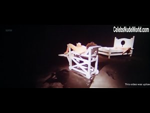 Dominique Boschero in Tutti i colori del buio (1972) 16