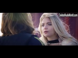 Ditte Hansen in Ditte og Louise (2018) 13