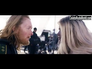 Ditte Hansen in Ditte og Louise (2018) 7
