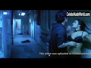 Desiree Malonga in Hellraiser: Hellworld (2005) 11