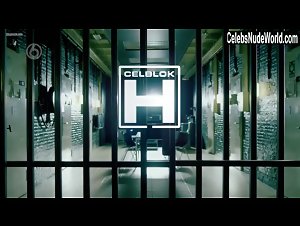 Denise Aznam in Celblok H (series) (2014) 3