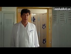 Denisa Nesvacilova in Jak basnici cekaji na zazrak (2016) 13