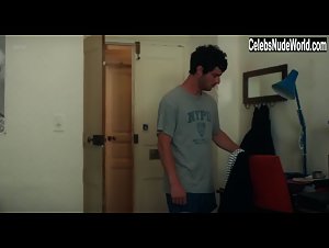 Delia Sepulcre-Nativi in Une vie violente (2017) 1