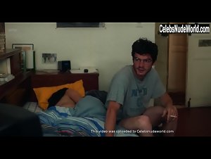 Delia Sepulcre-Nativi in Une vie violente (2017) 6