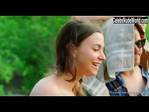Carley Wolf in Mr. Roosevelt (2017) 11