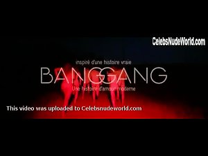 Daisy Broom in Bang Gang (une histoire d'amour moderne) (2015) 20