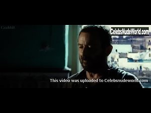 Clara Voda in Anochece en la India (2014) 7