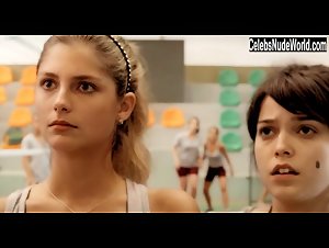 Clara Tiezzi in Confissoes de Adolescente (2013) 15