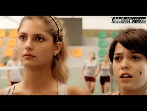 Clara Tiezzi in Confissoes de Adolescente (2013) 16
