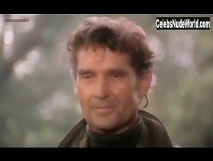Claire Vernet in Faustine et le bel ete (1972) 13