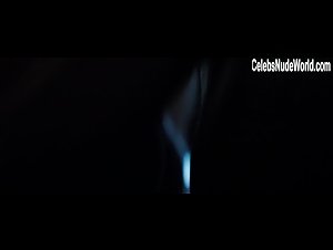 Chulpan Khamatova in Sindrom Petrushki (2015) 4