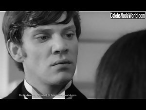 Christine Noonan in If.... (1968) 3