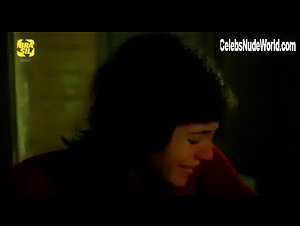 Christiane Torloni in O Beijo No Asfalto (1981) 8