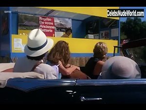Christelle Guelielhi in La machine a decoudre (1986) 3