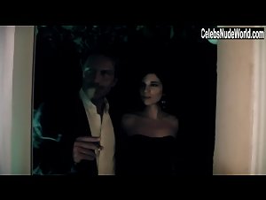 Chiara Pavoni in Violent Shit: The Movie (2015) 2