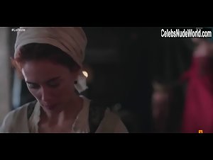Cecilia Gomez in La peste (series) (2018)