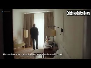 Catrina Stemmer in Schau mich nicht so an (2015) 15