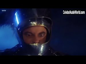 Carole Kirkham in Latidos de panico (1983) 15
