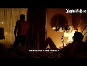 Carolina Acevedo in Narcos (series) (2015) 4